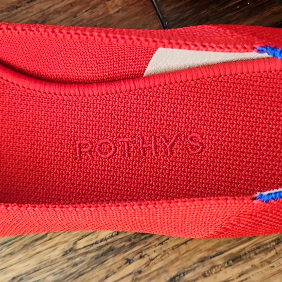 Red Pointed Toe Rothy's Size 9 - Picture 3 of 8